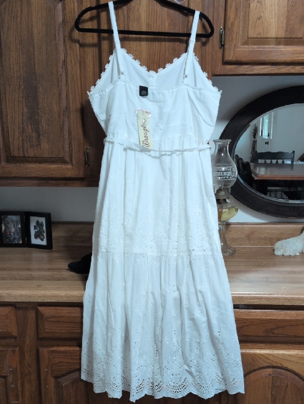 Wrangler White Eyelet Button-Front Maxi Dress - Picture 5 of 6